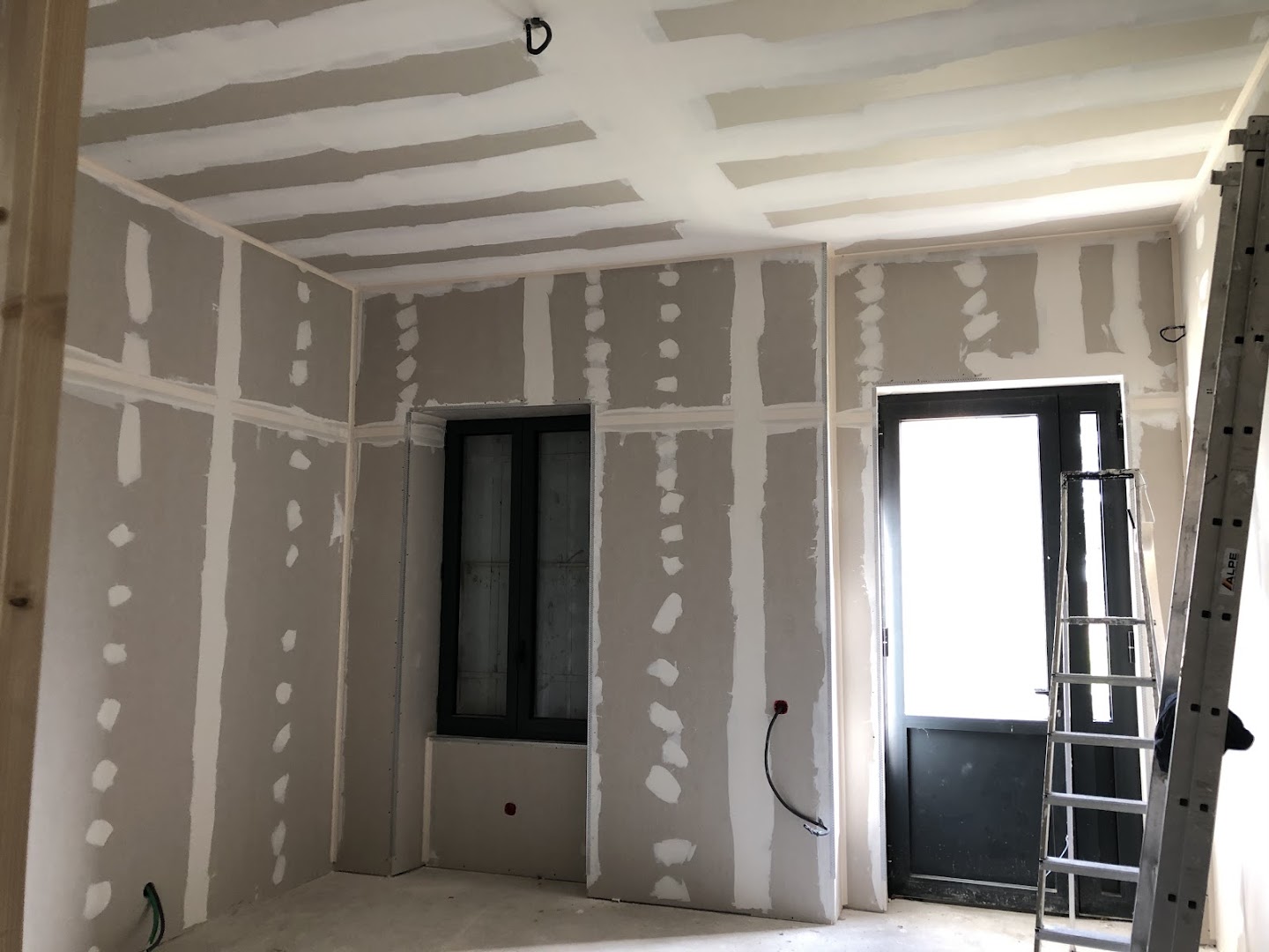 SERRANO Multi-Services — Photos 15
